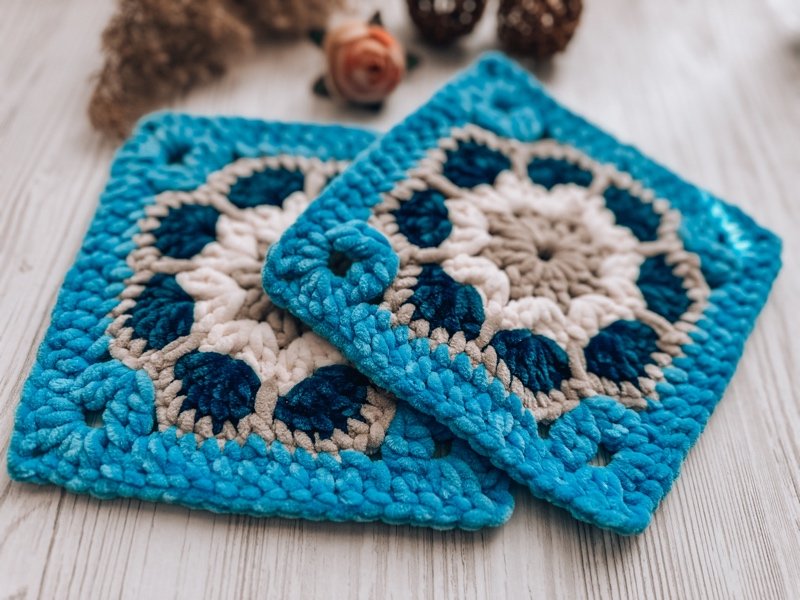 Crochet pattern plush granny square for baby blanket PDF and video