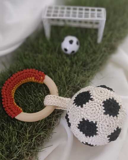 Babyrassel Fußball