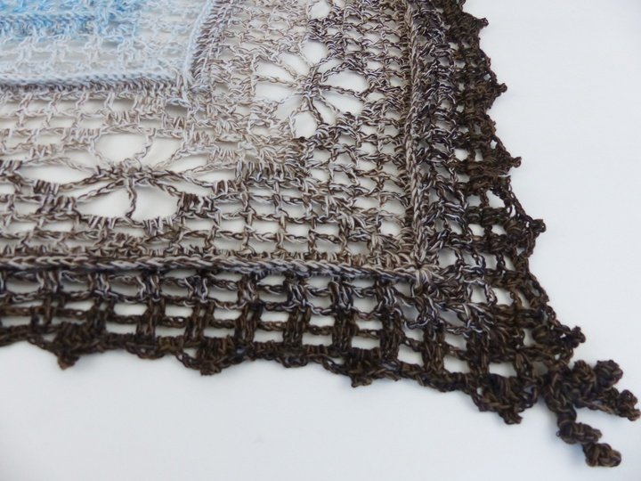 Crochet Pattern: BlumenGlüück Crocheted Triangle Shawl with Flowers