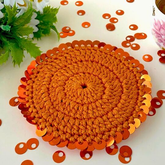 Floral Charm Coaster Crochet Pattern PDF – Round Sequin Coaster Tutorial