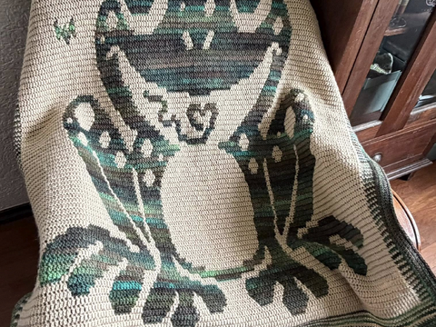 Froggy LovePrints Blanket - Overlay Mosaic Crochet Pattern