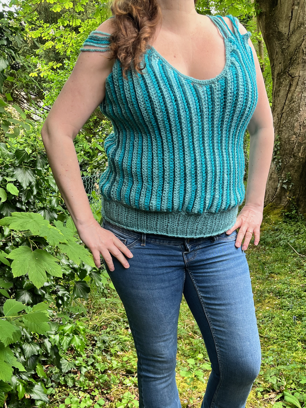 Crochet Pattern Shirt "Lyra" - Image 2