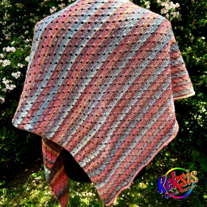 „ŝtupo“ - Asymmetrisches Stricktuch - Bild 7