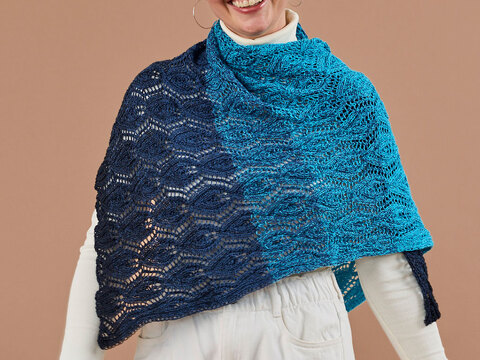 TUCH GERLINDE … ASYMMETRISCH GESTRICKT