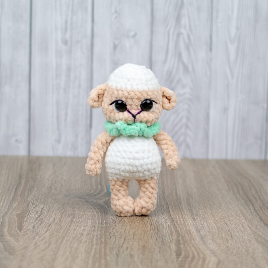 Cute Lamb Amigurumi Crochet Pattern
