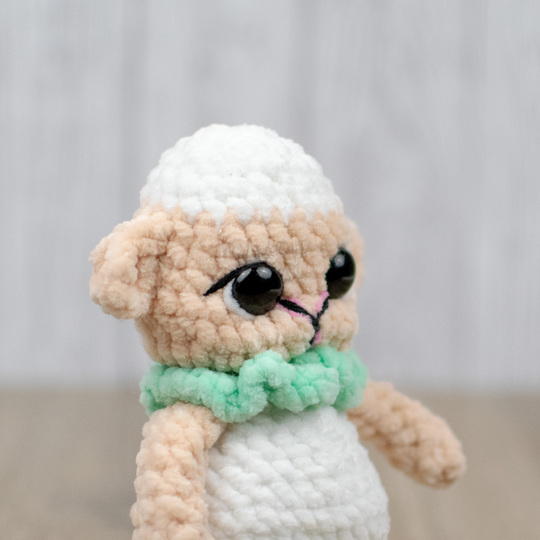 Cute Lamb Amigurumi Crochet Pattern