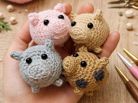 Lucky Pig Set | Amigurumi Keychain Lucky Charm | No-Sew