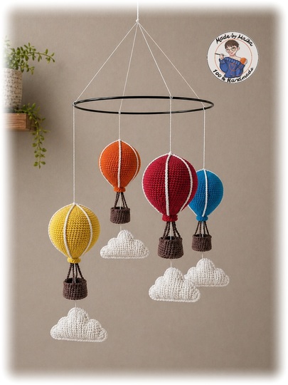 Häkelanleitung: Farbenfrohes Heißluftballon-Mobile "Wolkenreise"