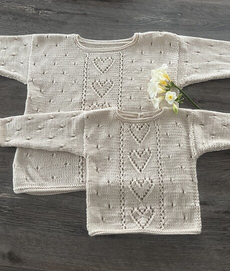 Pullover mit Herzchen * 5 Größen * Strickanleitung
