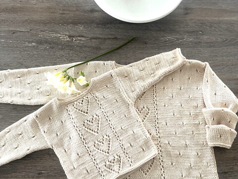 Pullover mit Herzchen * 5 Größen * Strickanleitung