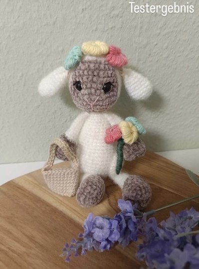 Schaf häkeln – Amigurumi Häkelanleitung PDF Deutsch