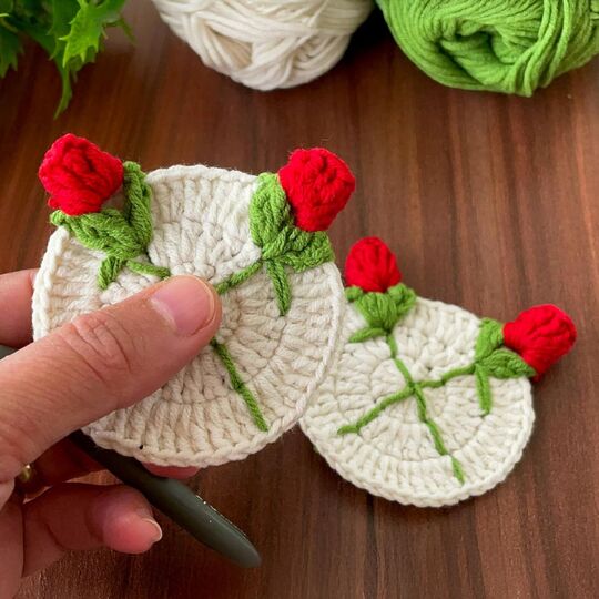 Rose Crochet Coaster PDF Pattern, 3D Floral Table Decor Crochet Tutorial