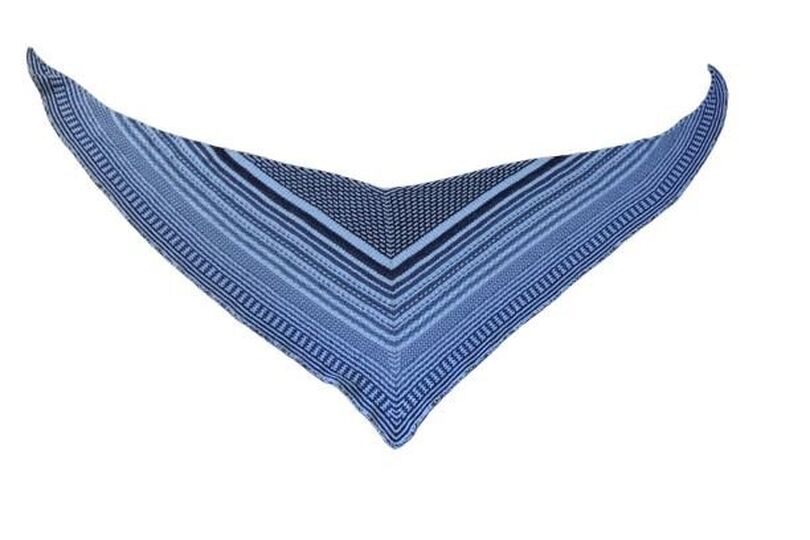 Texari – Knitting pattern for a shawl featuring slip stitches and textured