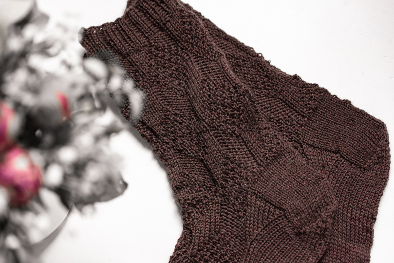 Be Multifaceted sock knitting pattern sizes ladies 5.5 to men 15