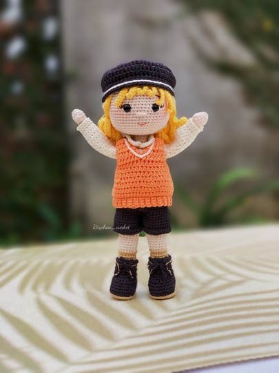 Lisa Doll Crochet Pattern: 10-inch Amigurumi Doll (PDF English Tutorial)