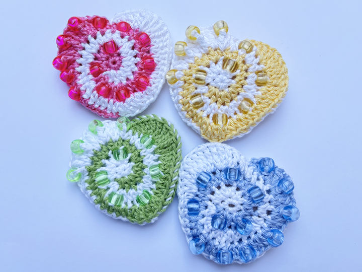 Click Clack Spiral Heart, Clicker Fidget Toy, Beaded Crochet Pattern