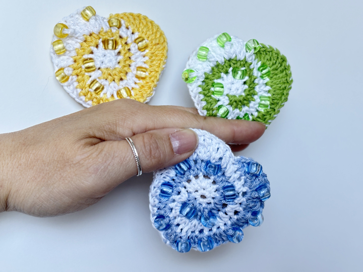 Click Clack Spiral Heart, Clicker Fidget Toy, Beaded Crochet Pattern
