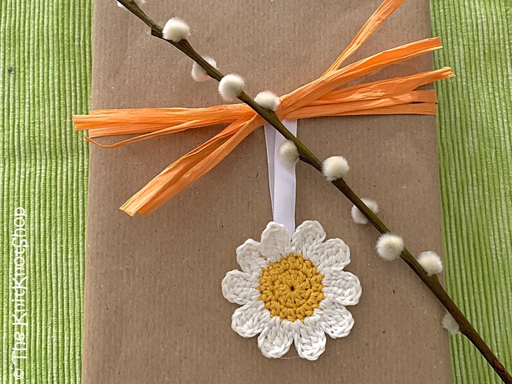 Häkelanleitung Anhänger Gänseblümchen