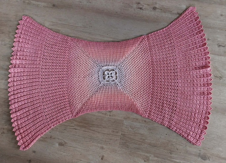 Häkelanleitung, elegante Stola "Magic Wings"