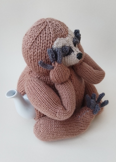 TeaCosyFolk's Three‑Toed Sloth Tea Cosy Knitting Pattern