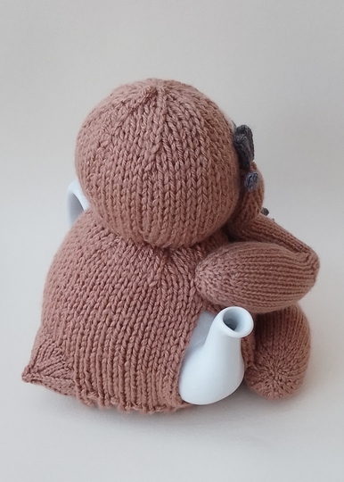 TeaCosyFolk's Three‑Toed Sloth Tea Cosy Knitting Pattern