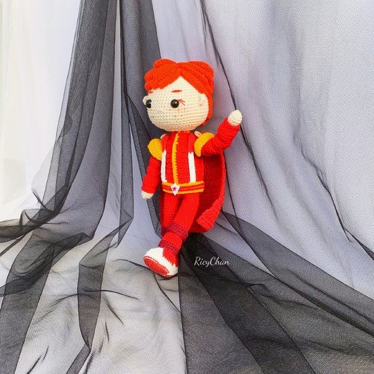 Crochet Doll Pattern (9inches): Red boy Amigurumi
