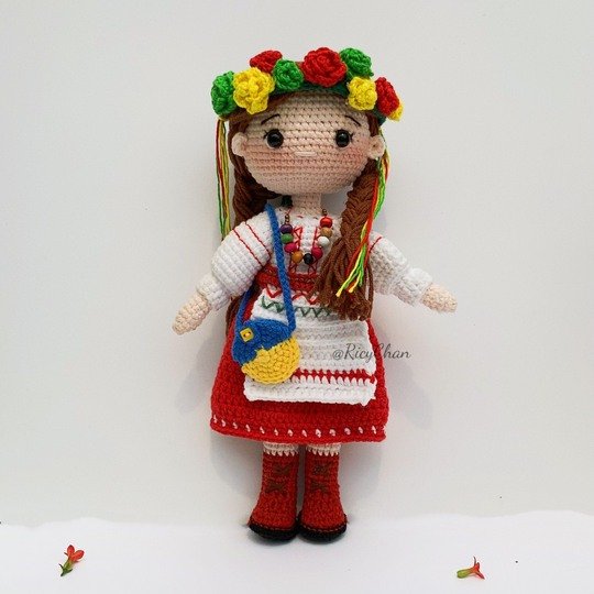 Amigurumi Doll Crochet Pattern: Amira Doll (PDF English Tutorial)