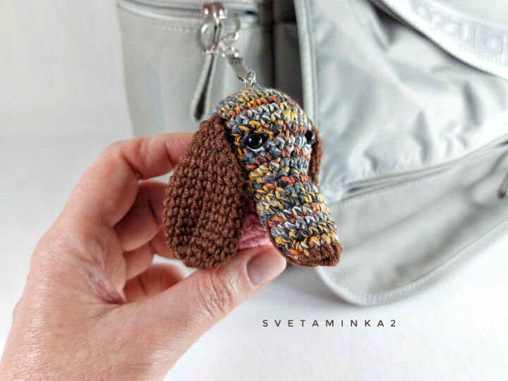 Crochet Dachshund Keychain Pattern PDF – Amigurumi Sausage Dog Bag Charm