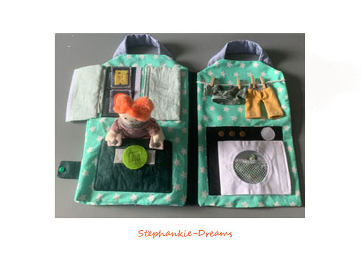 portable dollhouse