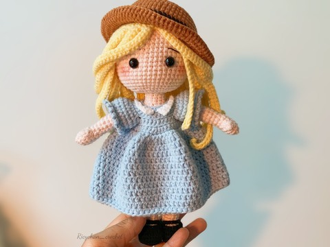 Doll Crochet Pattern: Amigurumi Doll