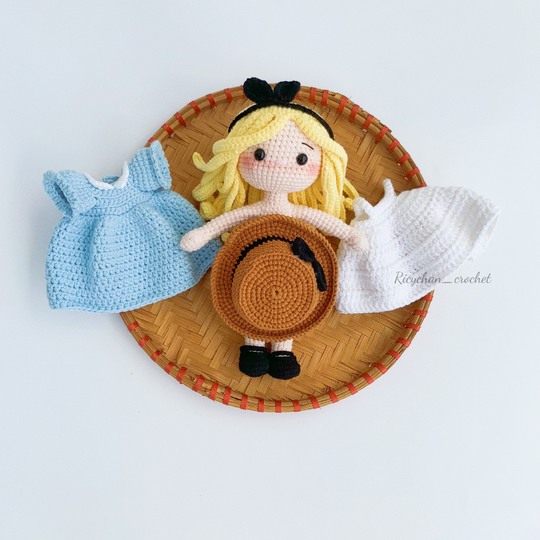 Doll Crochet Pattern: Amigurumi Doll
