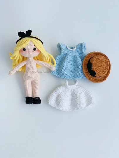 Doll Crochet Pattern: Amigurumi Doll