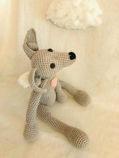Atis der Bote – PDF Häkelanleitung – Italienisches Windspiel Hund Amigurumi
