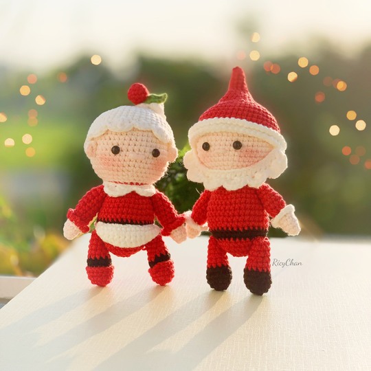 Santa Couple Crochet Pattern: Amigurumi Doll Bundle (PDF - US Term)