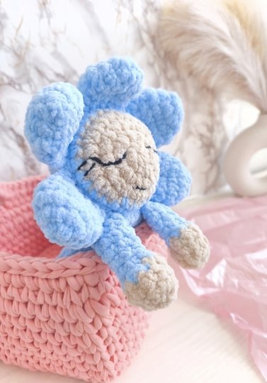 Bloomie Lovey Crochet Pattern – Baby Comfort Blanket with Flower Head
