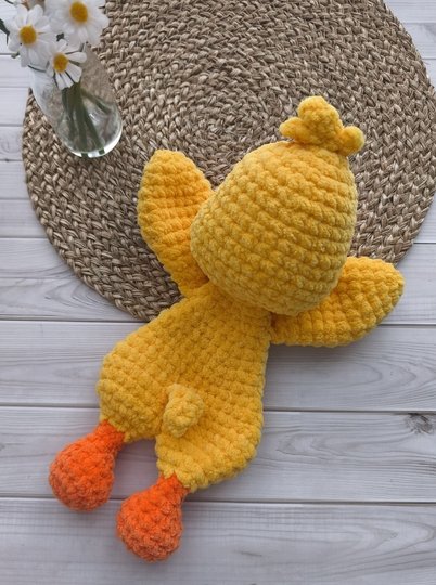 Lily Duck Lovey Crochet Pattern – Baby Comfort Blanket