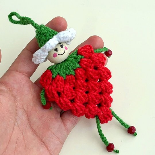 Strawberry Doll Charm Crochet Pattern – Amigurumi Keychain PDF