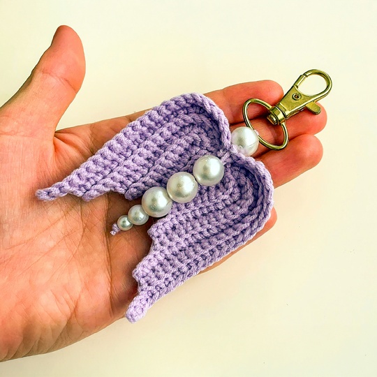 Angel Wing Keychain Crochet Pattern – Cute Bag Charm PDF