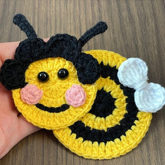 Cute Crochet Bee Pattern – Bumblebee Applique Crochet PDF