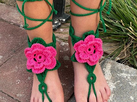 Floral Barefoot Sandals - Crochet Lace Up Pattern PDF