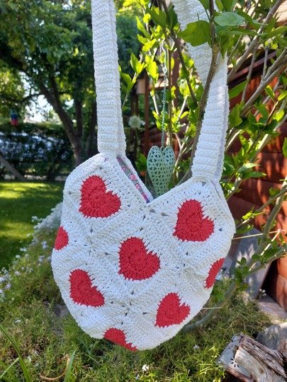 Tasche Herz Granny Square  Umhängetasche Heart Granny Square