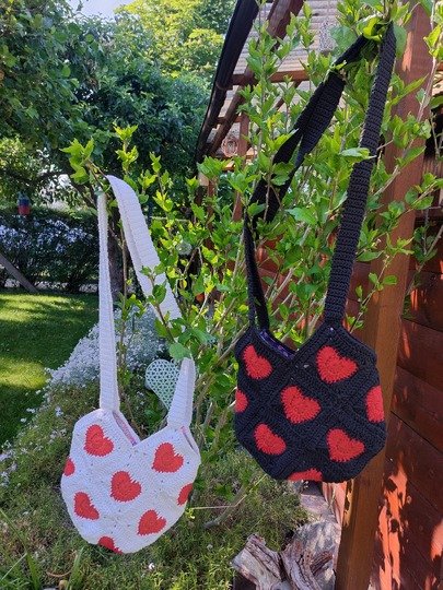 Tasche Herz Granny Square  Umhängetasche Heart Granny Square