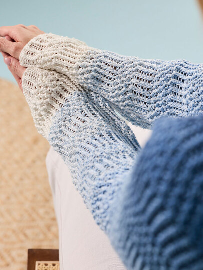RAGLANPULLI HELLA … IM STREIFENMUSTER GESTRICKT