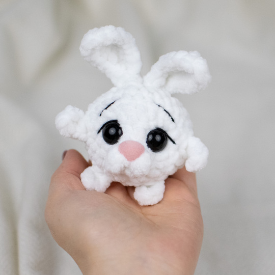 Pocket Puff Babys Häkelanleitung – Mini Hase & Katze aus Plüschgarn