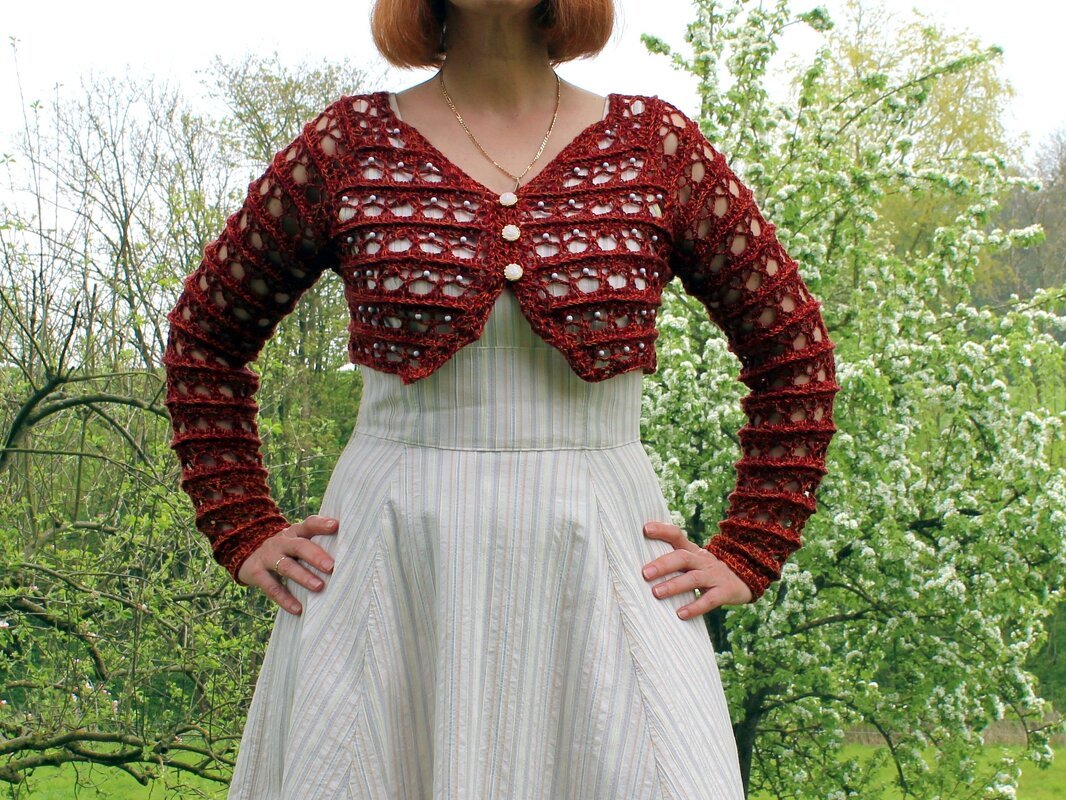 Bolero "Silas" mit Raglan und Reliefmuster, Luftig leicht für Sommerabende - Bild 3