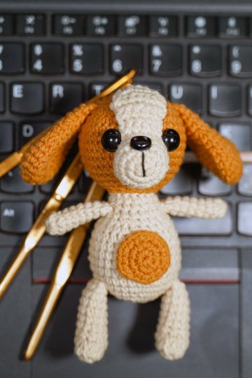 DOG whith Big Ear - keychain - PDF pattern