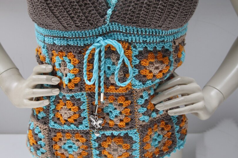 Summer Fairy gehäkeltes Top mit granny square No. 027