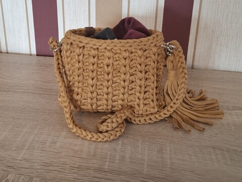 Häkelanleitung für die elegante Mini-Handtasche "Lizzy", 2 Designs in einem