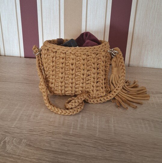 Häkelanleitung für die elegante Mini-Handtasche "Lizzy", 2 Designs in einem