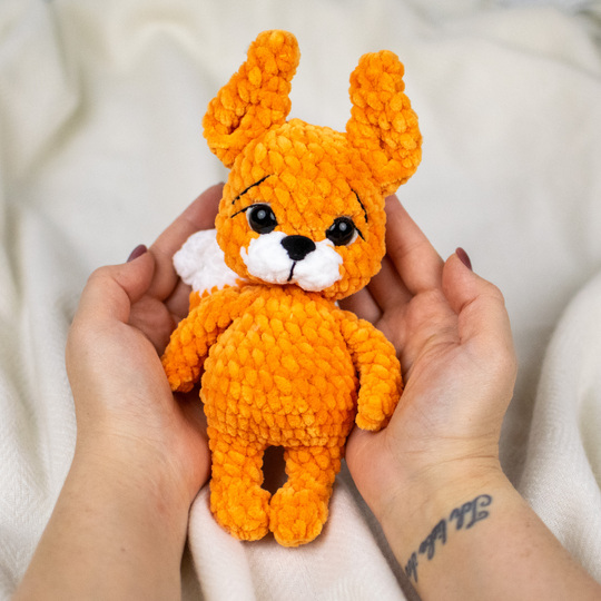 Sunny das Eichhörnchen – Häkelanleitung für ein süßes Kuscheltier